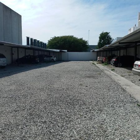 Miro Departamento Con Cochera Villa María Exterior foto